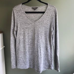 Gray light sweater size large Mix by 41 Hawthorn